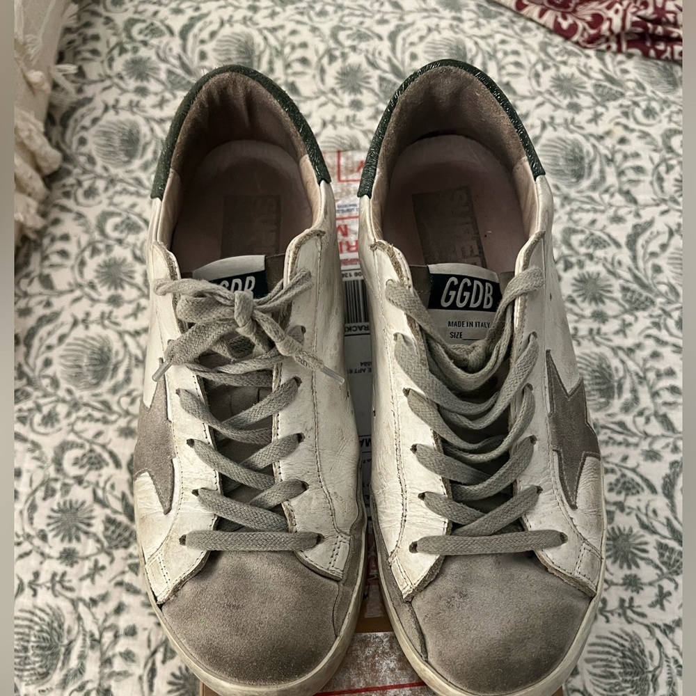 Golden Goose Superstars